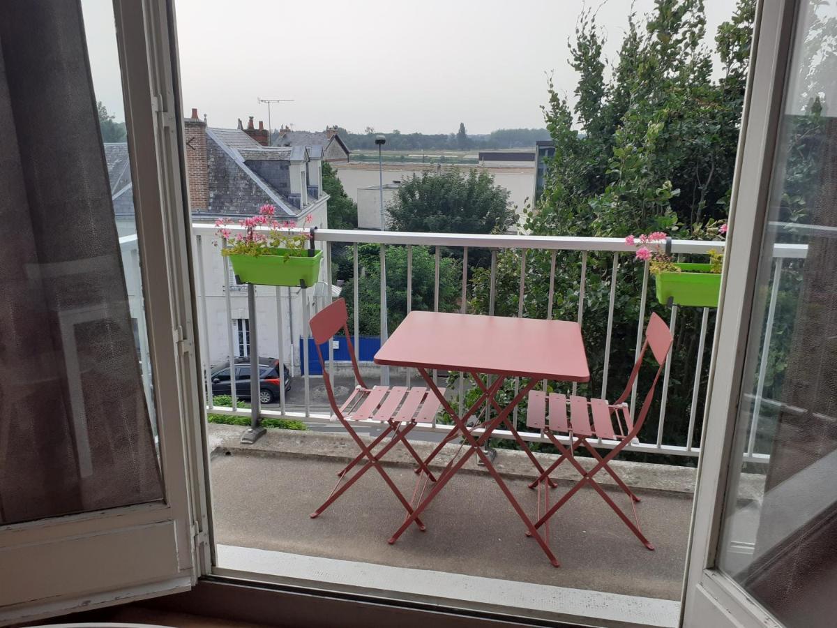 L'Echappee Blesoise Apartment บลัวส์ ภายนอก รูปภาพ